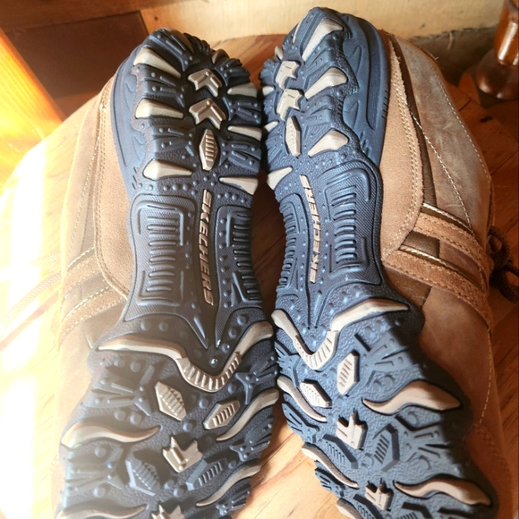 SKECHERS WOMENS WALKING SHOES-SIZE 8.5 - Picture 8 of 9